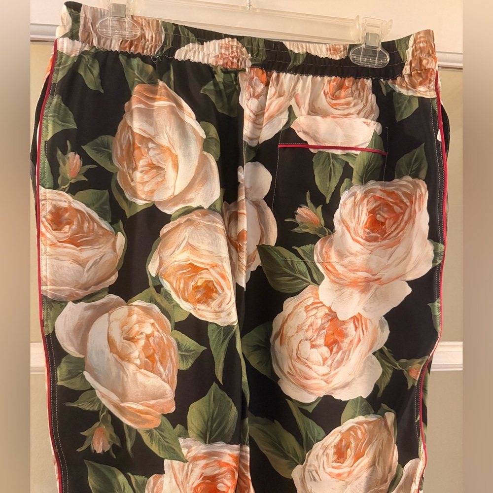 Dolce & Gabbana Silk Floral Women's Set - Picture 7 of 9